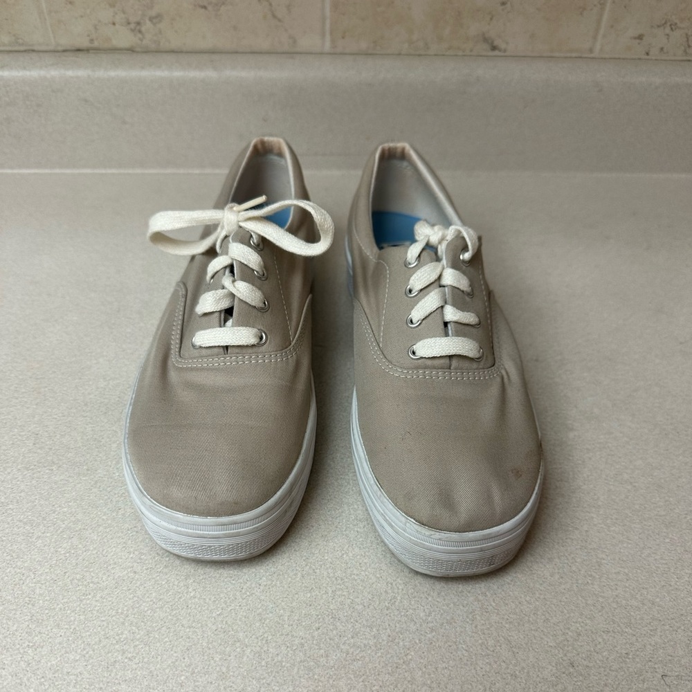 Beige canvas Keds